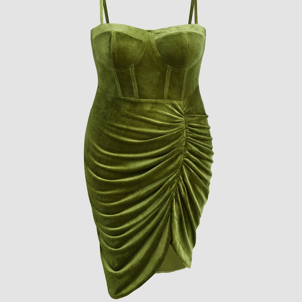 Curve & Plus Solid Velvet Corset Ruched Midi Dress | 2X